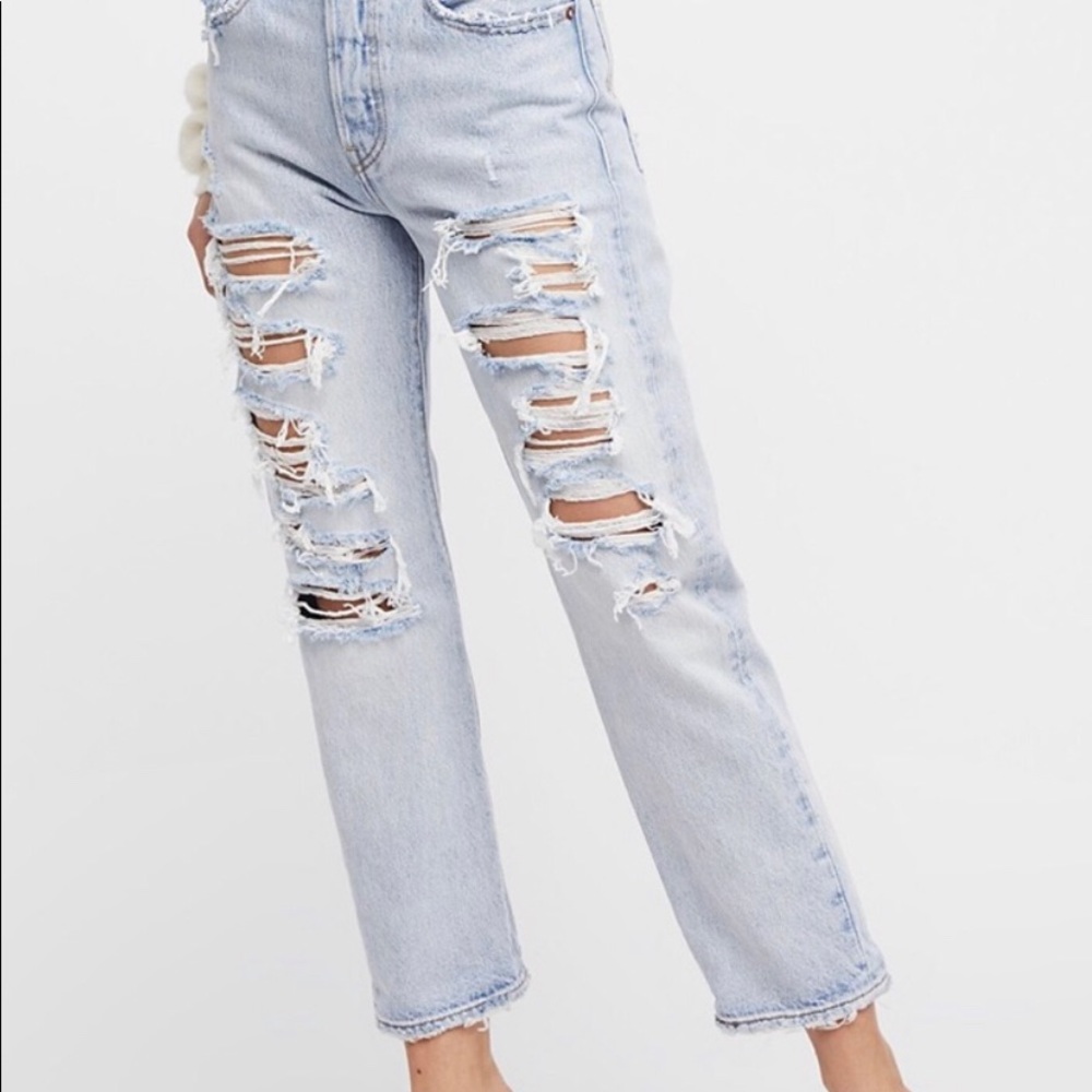 Levi’s wedgie fit distressed jeans